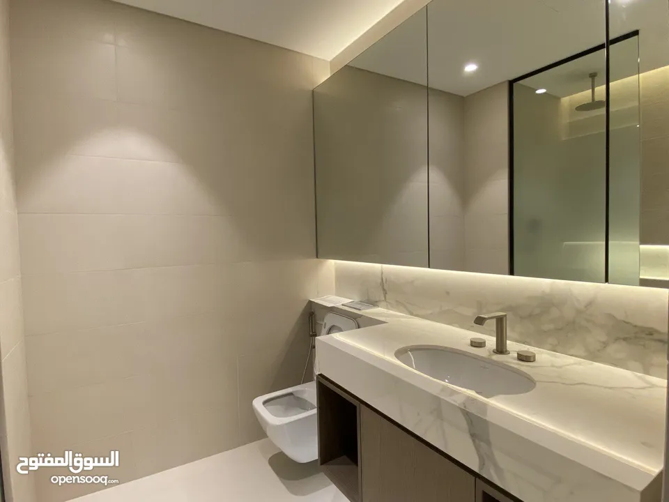 Luxury villa with world-class amenities in Al Mouj
