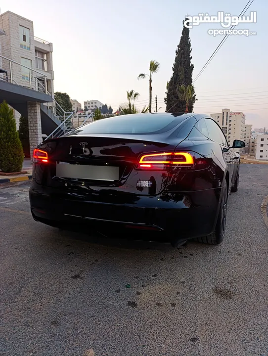 TESLA MODEL S PLAID 2022