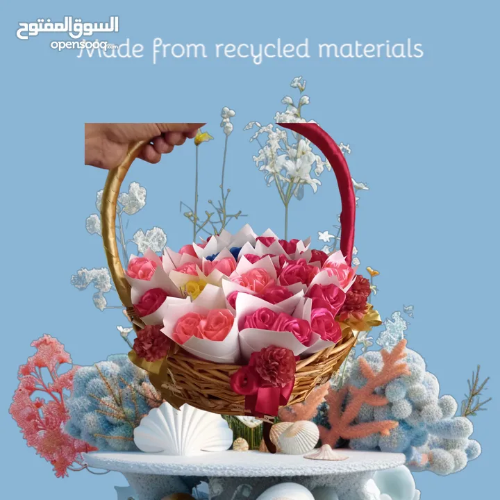تشكيلة ورود صناعية مصنوعة من شبر الستان اللامع بطرقة فنية وثايثة