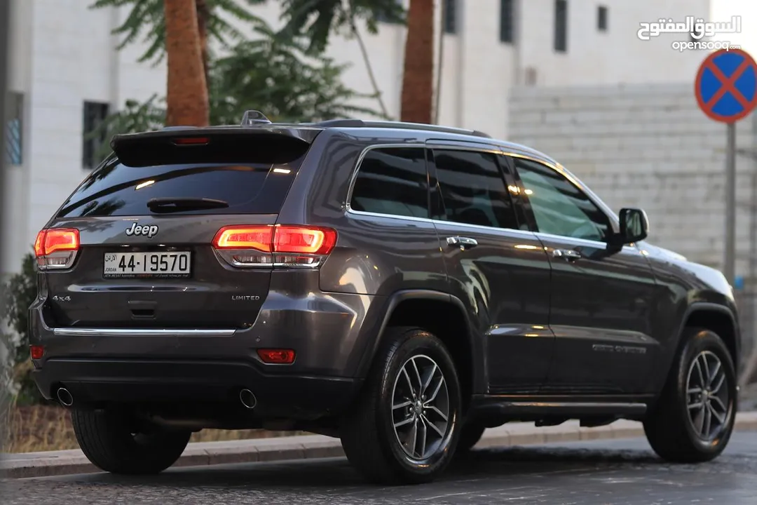 2017 Jeep Grand Cherokee Limited جيب جراند شيروكي ليميتد موديل 2017 فحص كامل 7 جيد بدون ملاحظات