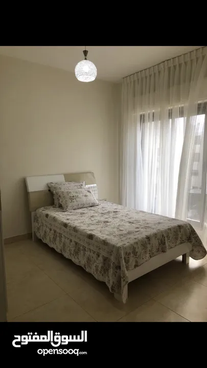 شقه مميزه في عبدون قرب جميع الخدمات