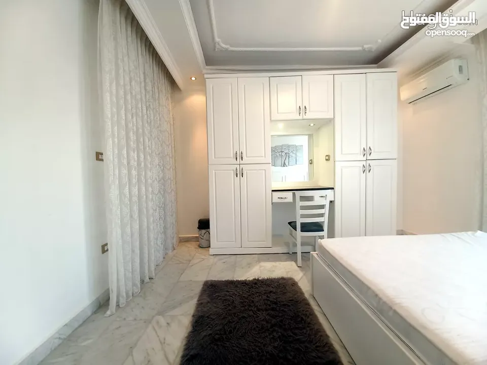 شقة مفروشة للإيجار في عبدون  ( Property 35174 ) سنوي فقط