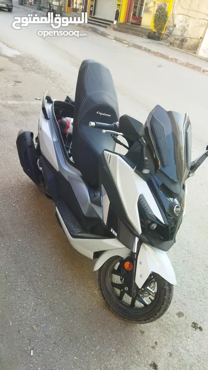 سيام كرووز 300cc 2022