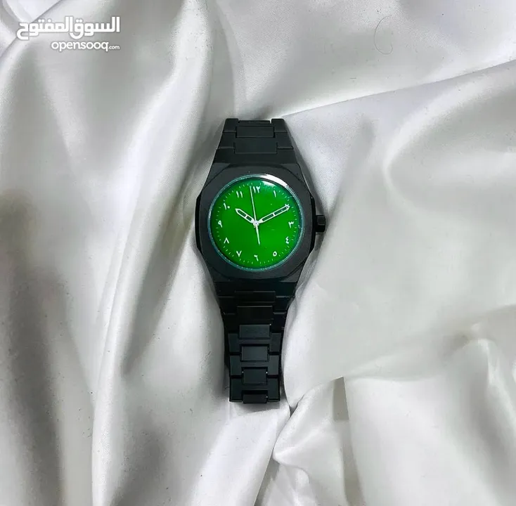 ساعات دي ون ميلانو