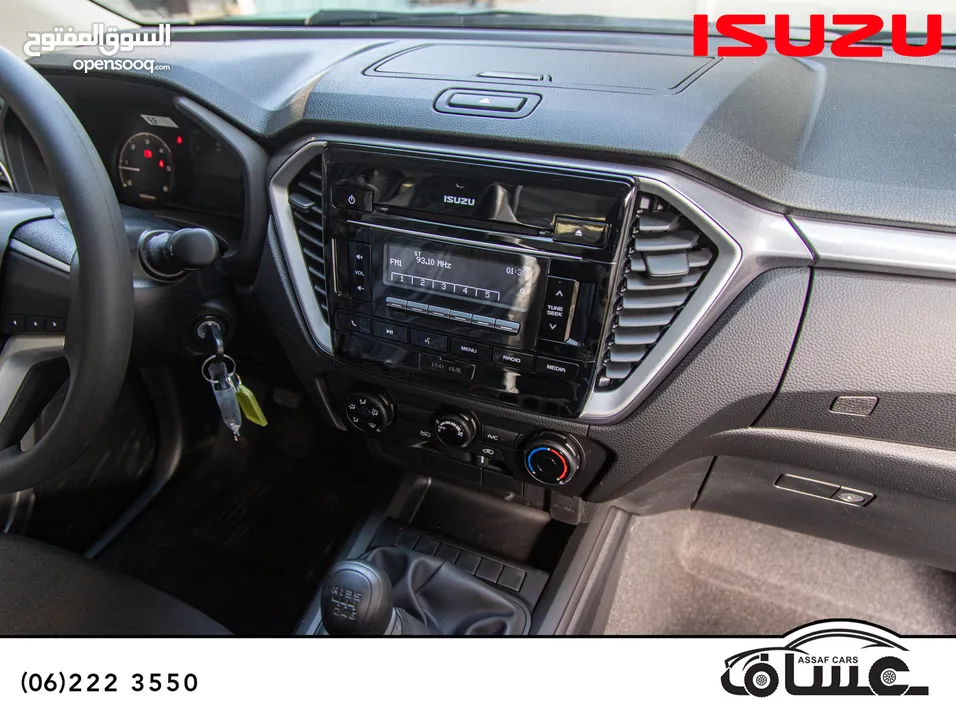 Isuzu D-Max 2025  كابينة
