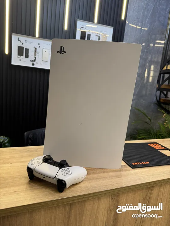 PlayStation 5 digital edition حاله ممتازه للبيع