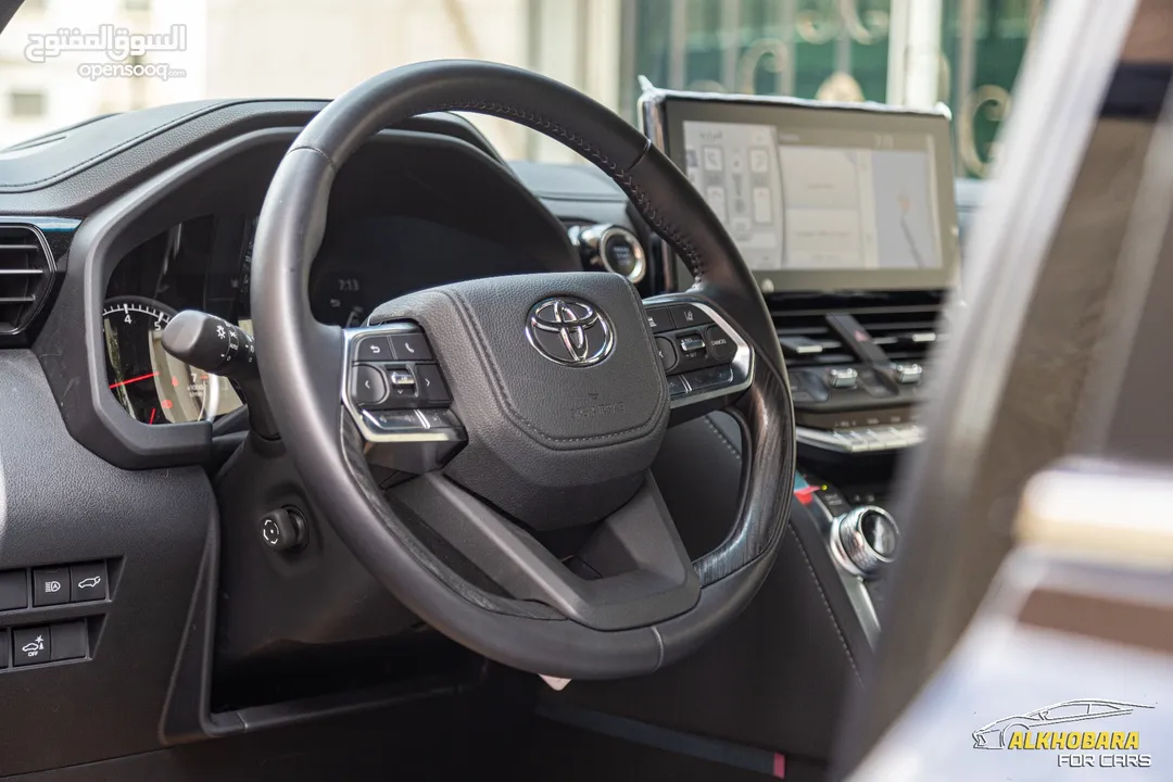 Toyota Land Cruiser 2022 Vx-r 70th anniversary    وارد و كفالة الشركة المركزية