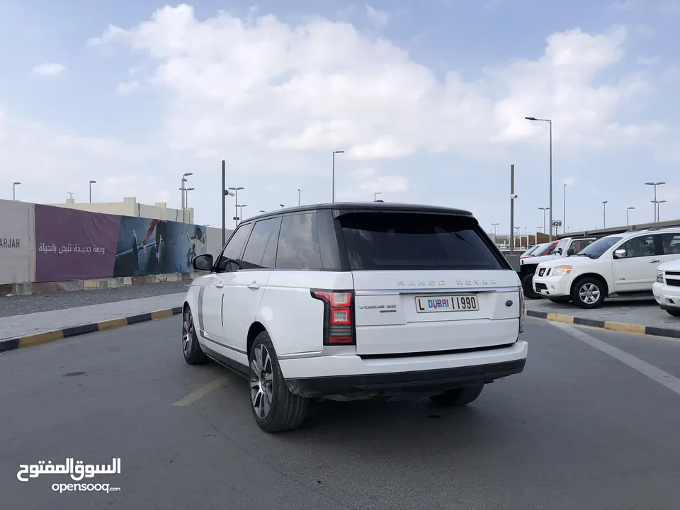 RANGE ROVER VOUGE SE MODEL 2015 FOR SALE IN SHJ