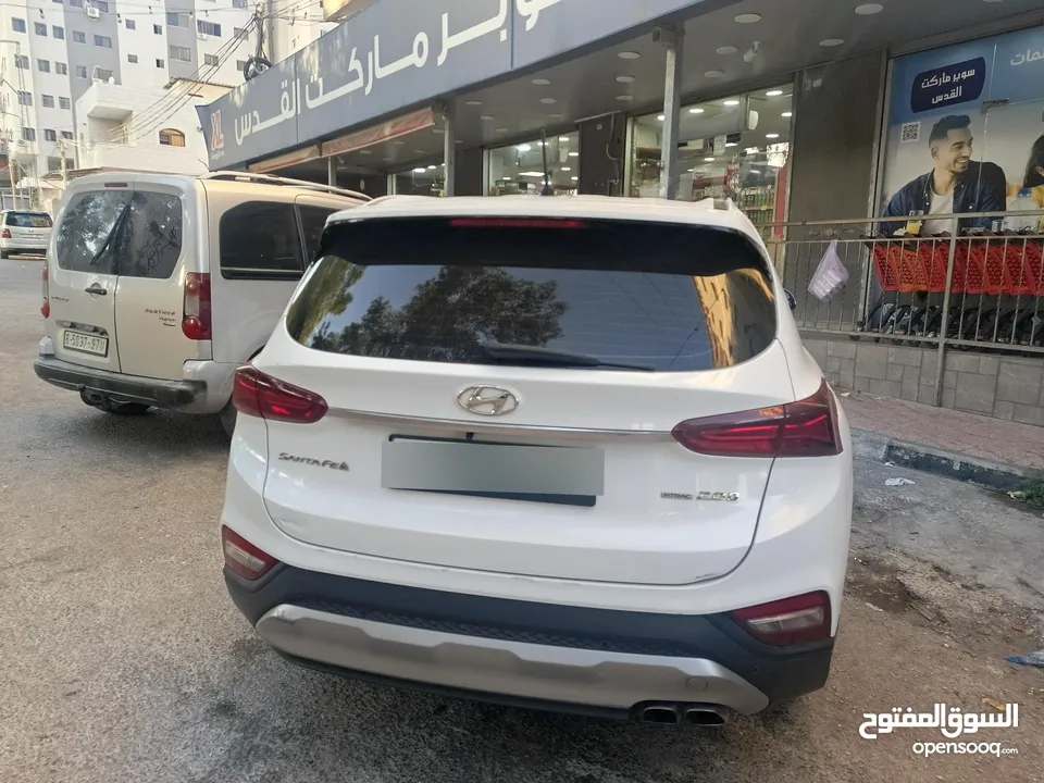 هونداي سنتافيه 2019 4*4 الجب يد اولا بسعر حرق 95000 ألف نقدا البدل وارد منبدل شباب