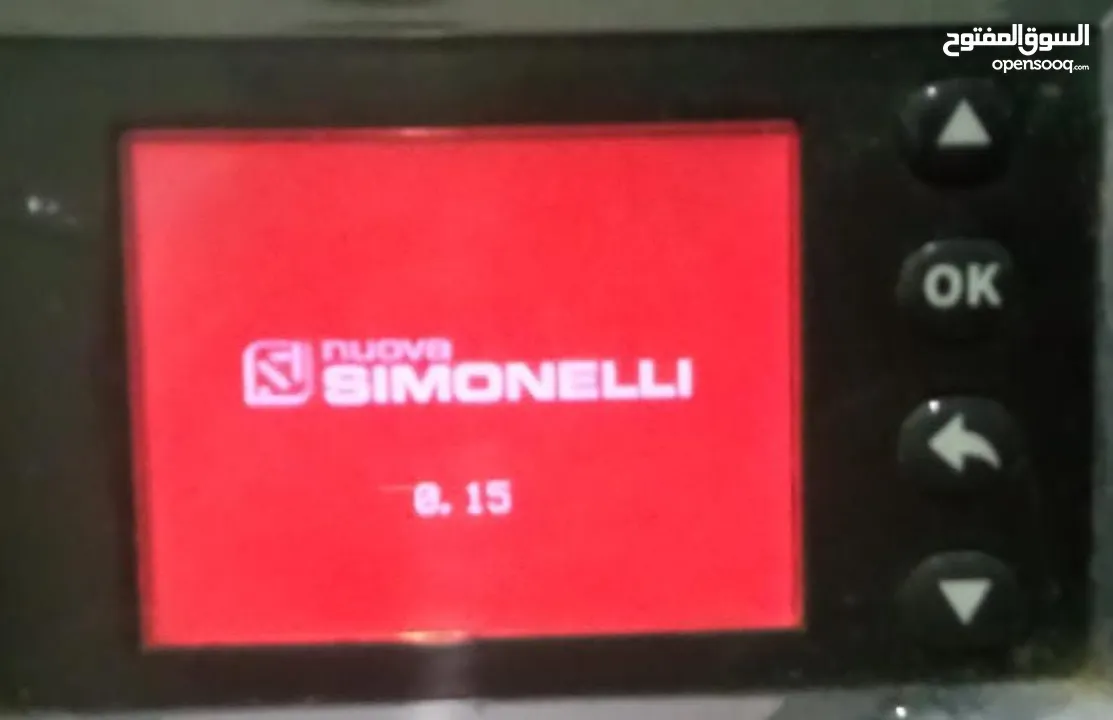 *آلة قهوة إيطالية احترافية Nuova Simonelli Aurelia II