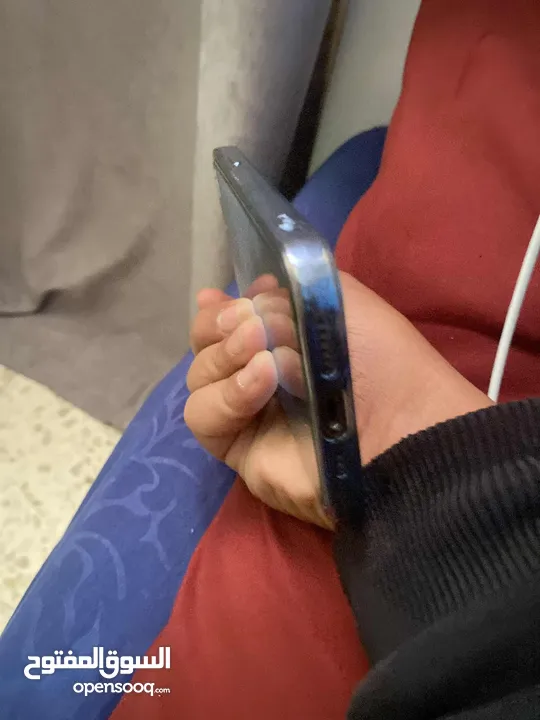ايفون اكس اس للبيع كل التفاصيل تحت