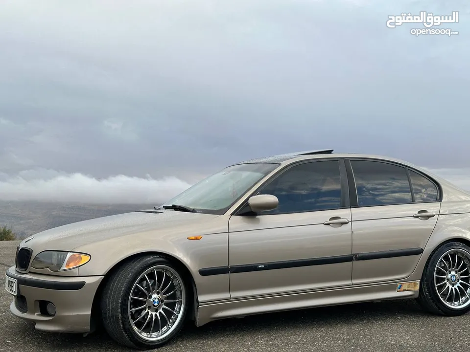 للبيع او اقساط عن طريق بنك العربي الاسلامي BMW E46/ موديل 2000