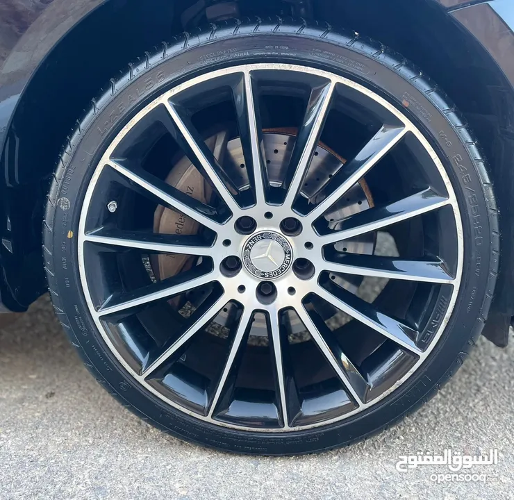 مرسيدس بنز E200 AMG