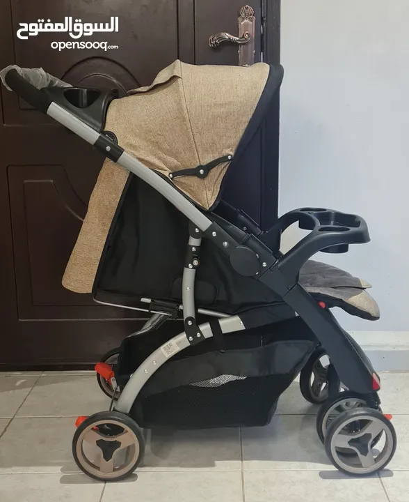 Baby trolley + car seat  عربة اطفال + كرسي سيارة للاطفال