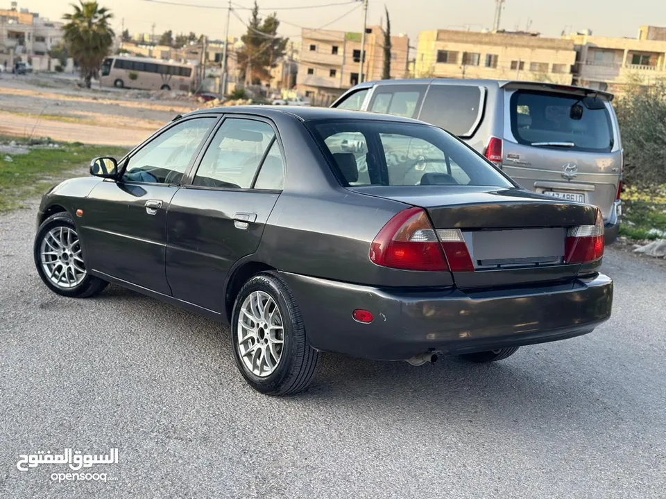 ميتسوبيشي لانسر 99 وميتيوبيشي جالانت 2000 اتوماتيك