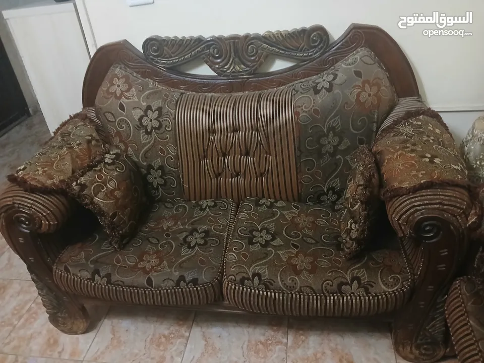 طقم كنب للبيع