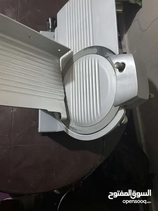 ماكينه قص سنيوره