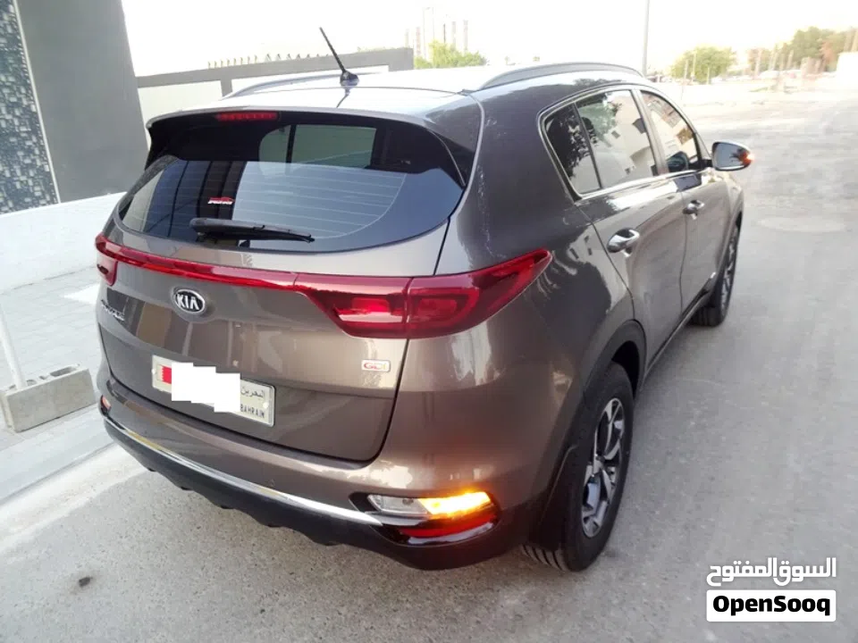 KIA SPORTAGE 2017 FULL OPTION & 2019 MODEL # 2 CARS AVAILABLE FOR SALE