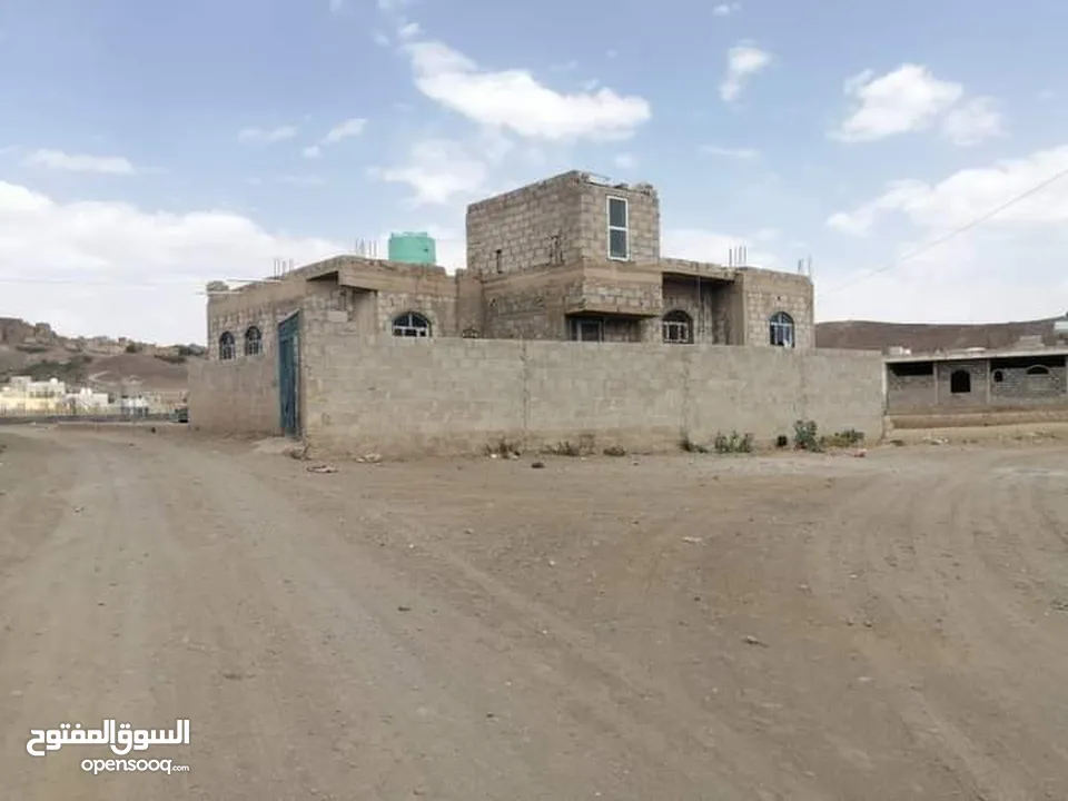 بيت مسلح للبيع الموقع صنعاء مربع قاع القيضي