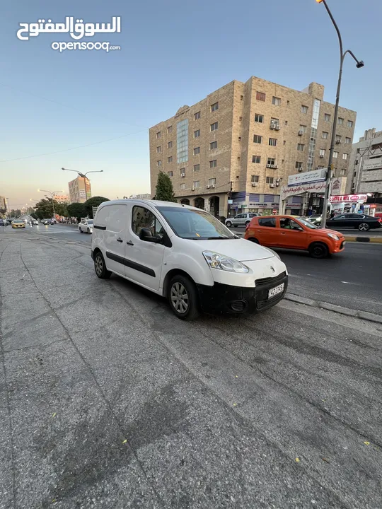 بكم بيجو بارتنر 2015 4 جيد