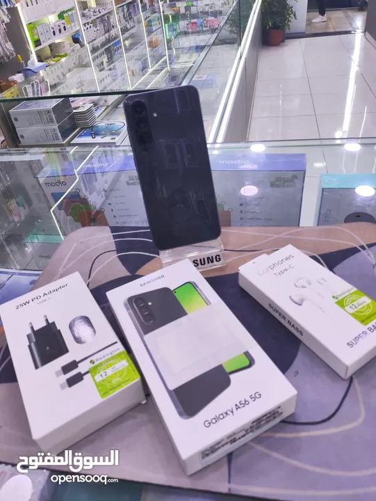 الجديد عنا مستعمل Samsung A56 مستعمل وكالة جيجا 256 رام 16 معه بكج هدية