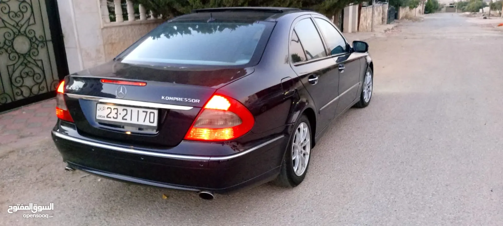 مرسيدس E200 كومبريسور بانوراما فل كامل بحاله الوكاله وارد الوكاله غرغور