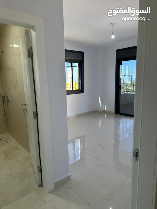 شقة جديدة وحديثة للإيجار في بيرزيت – مساحة 160م2