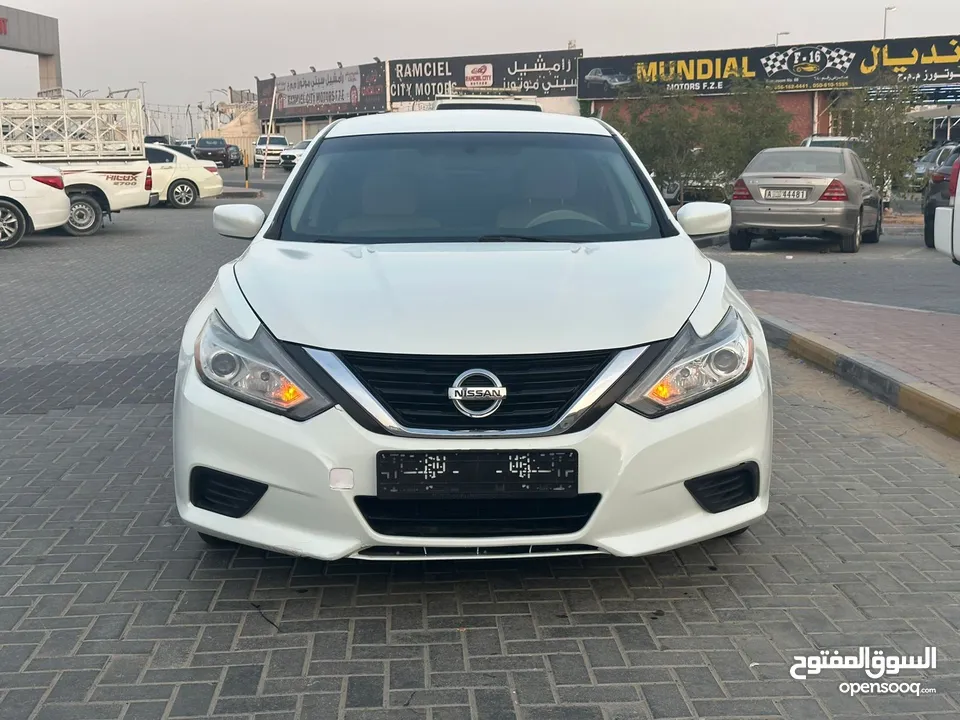 Nissan altima2016 vcc papers can is in good condition well maintained