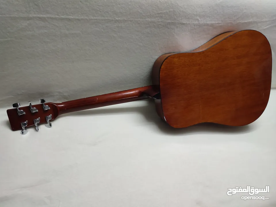 Gitar جيتار للبيع