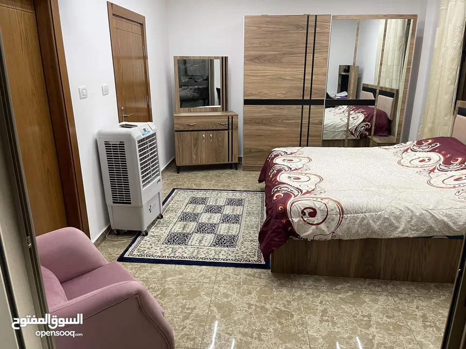 روف للايجار مفروش في اجمل مناطق رام الله والبيرة التواصل مع المالك مباشرة دون وسيط 1500 دولار