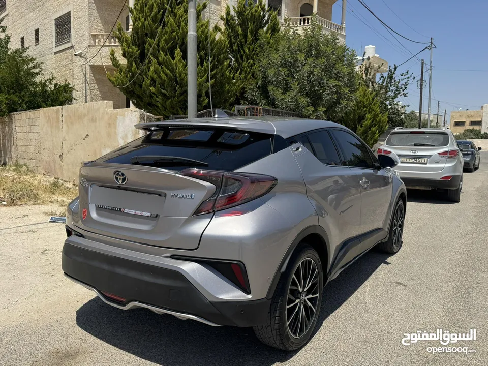 تويوتا 2018 C-HR