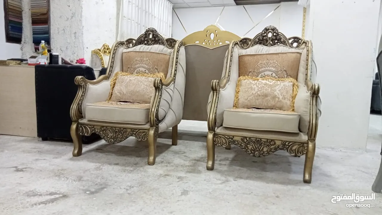 طقم كورنر خشب قراط ولاتيه مكفول سنتين اسفنج ضغط قماش وتر بروف. 6مخدات هدية  بفة لكل طقم كن