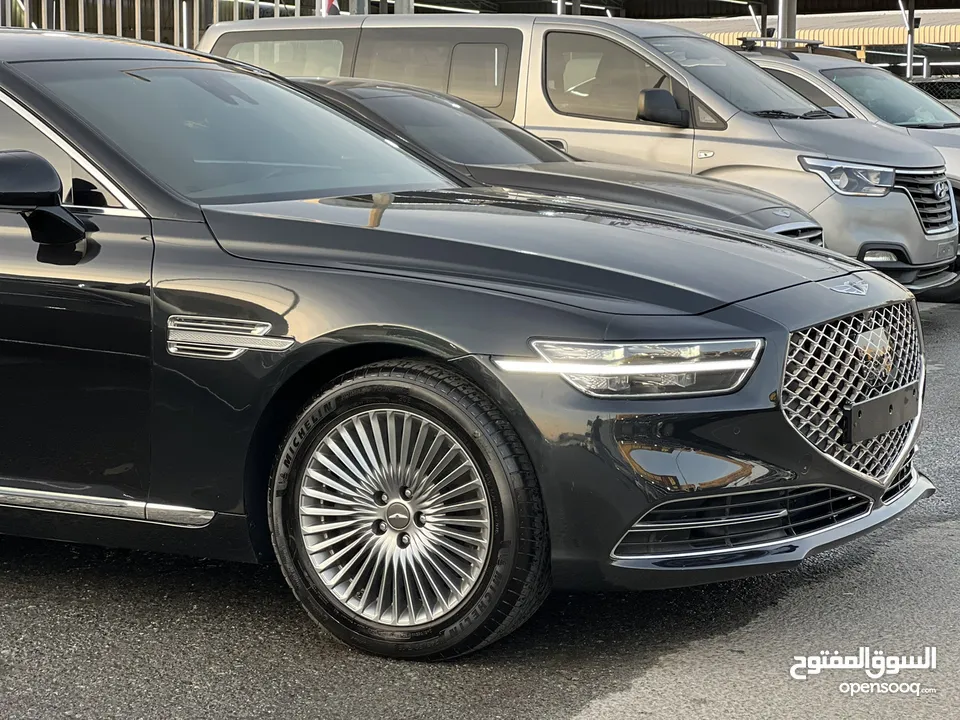 HYUNDAI  GENESIS  G90 2019