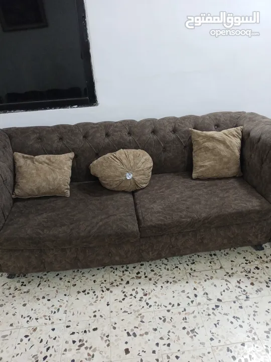 كنب مستعمل بحال الجديد