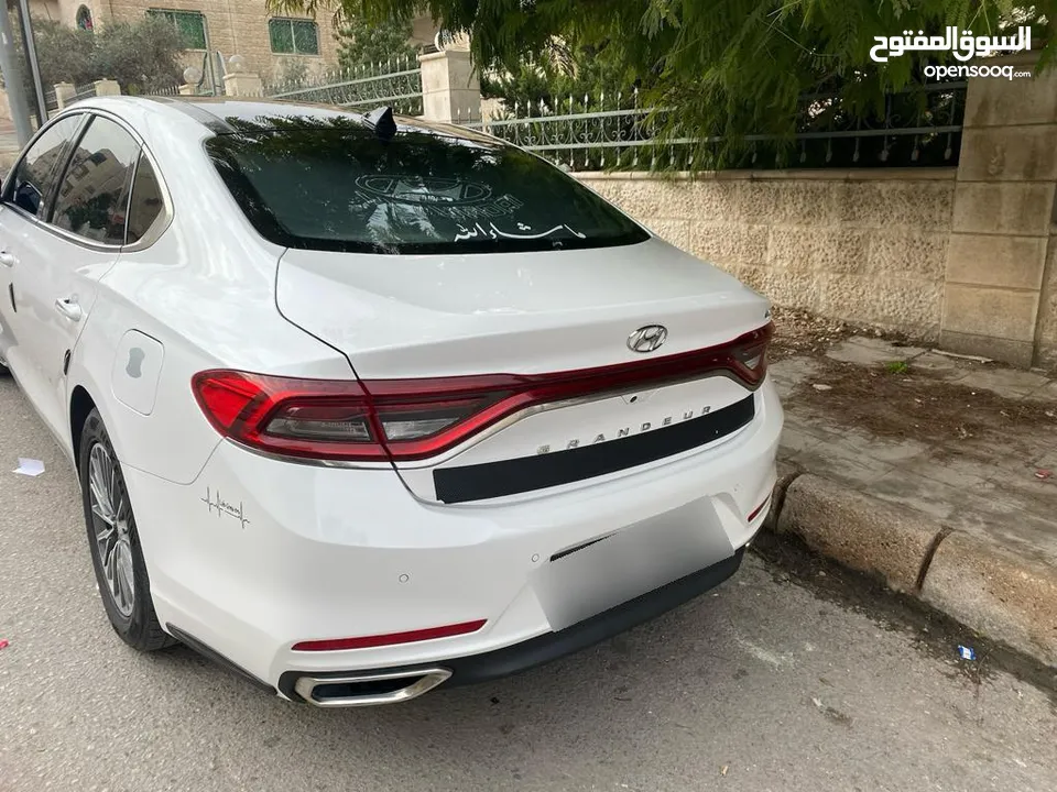 هونداي ازيرا غرانديود     Hyundai Grandior azera 2019 للبيع