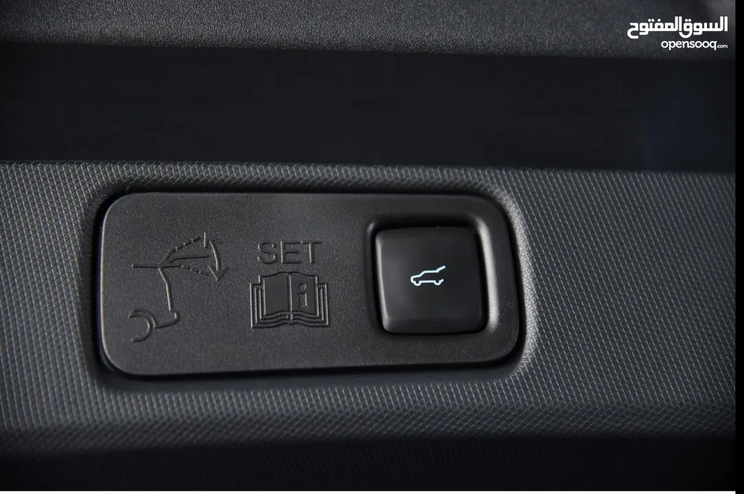 فورد موستنج ماك اي كهربائية بالكامل موديل 2022 Ford Mustang Mach-E / لون اسود