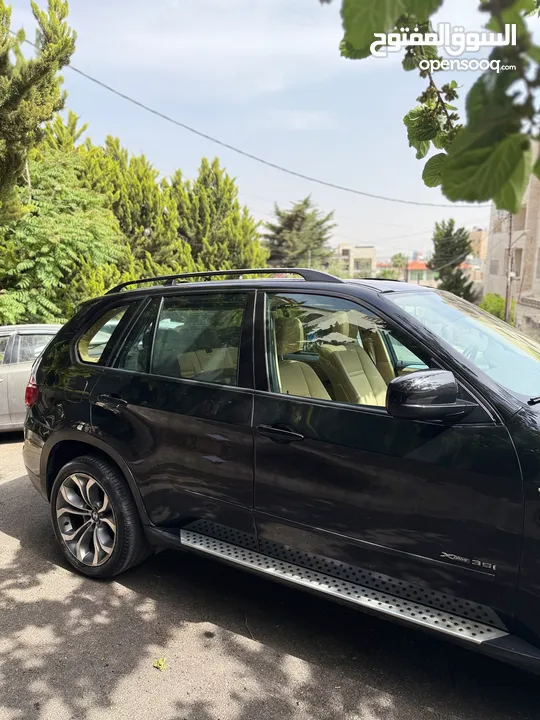 BMW X5 موديل 2013 – نظيفة جداً  7 جيد  5 مقاعد  لا يوجد اي ملاحظات