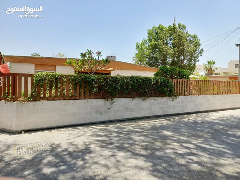 Extremely Spacious 3 Bhk Villa  Maid Room  Private Garden  in Jannusan Near Bahrain Indian School
