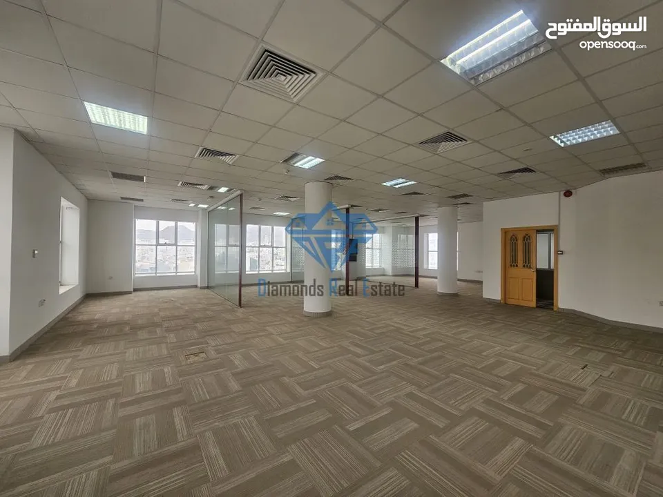 #REF1113    410sqm Office space available for rent in Ruwi near central bank
