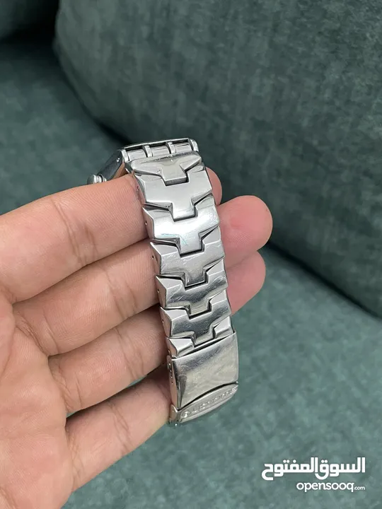 ساعة نوع سواتش swatch سويسرية أصلية