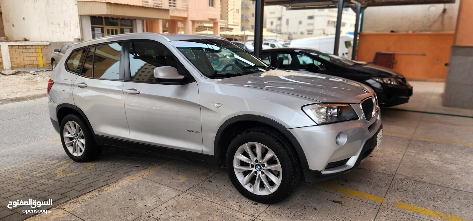 BMW X3 للبيع جيب 2010