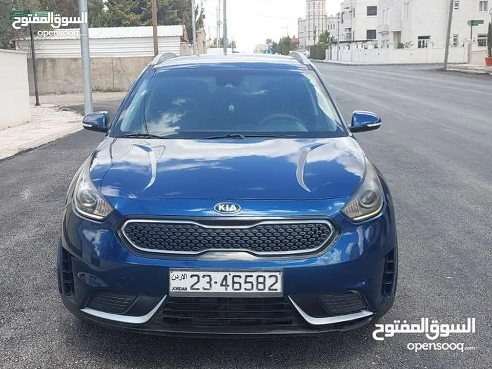 كيا نيرو لون كحلي مميز 2017 فحص 2 جيد وارد شركه بسعر مغري قابل للبدل
