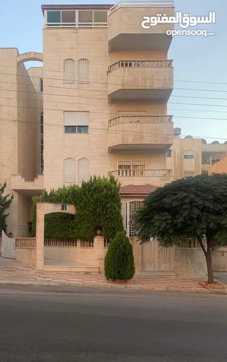 شقة للإيجار بالشميساني