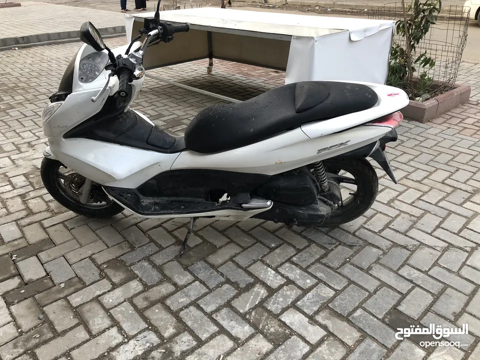 125 PCX 2016