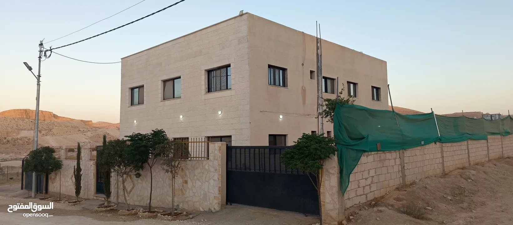 بيت للبيع في ماركا وادي القطار