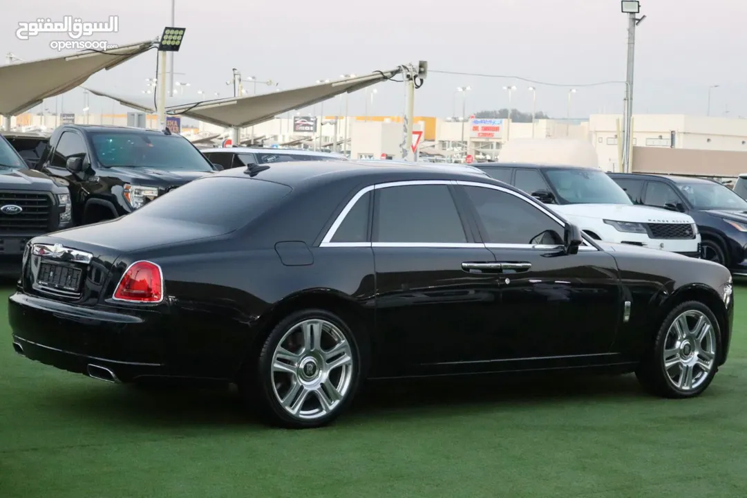 ROLLS ROYCE GHOST 2015 ONE OF ONE GCC V12 3 BUTTONS