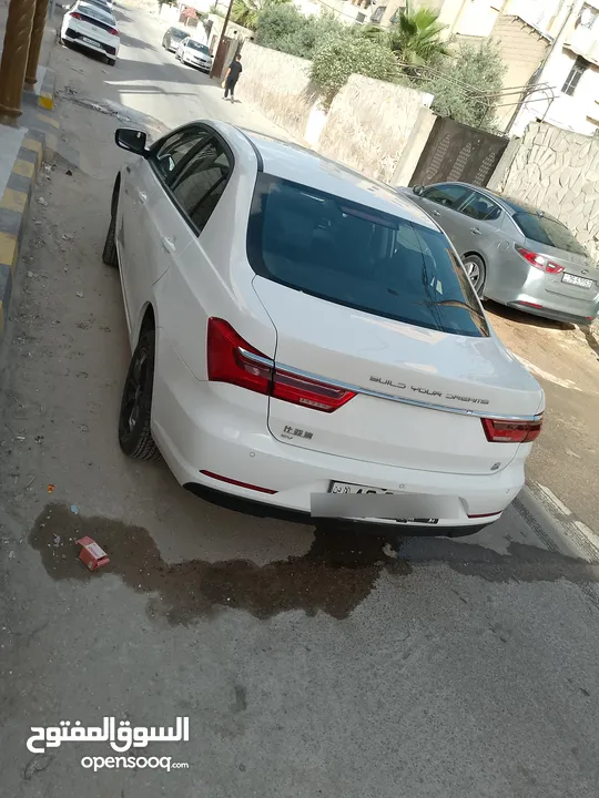 بي واي دي تشين  BYD Qin ev 2022
