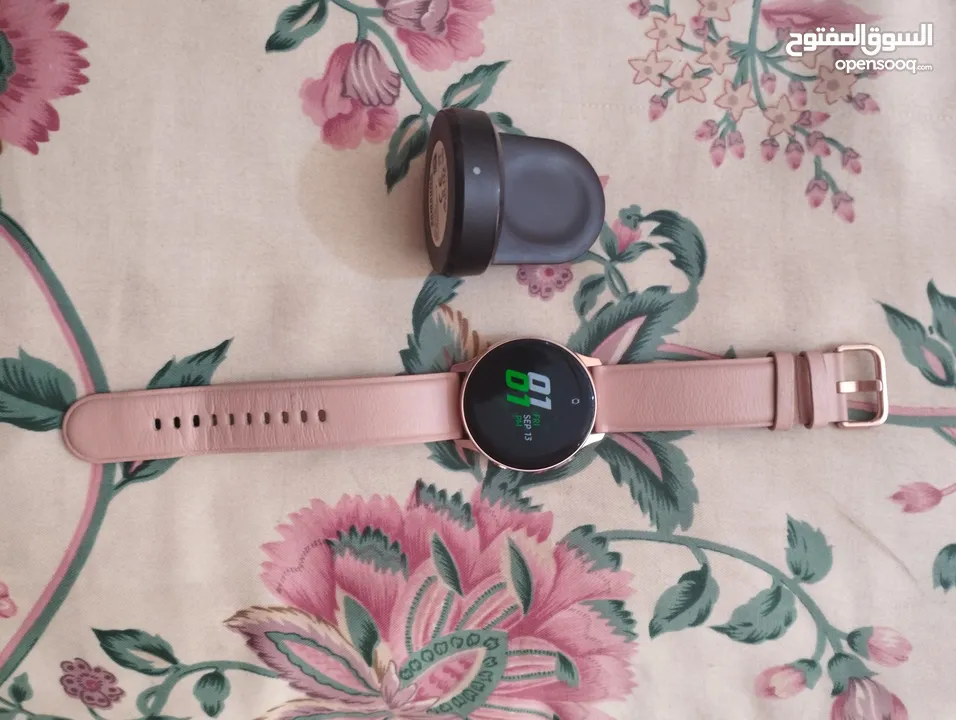 سلام عليكم البيع Samsung watch 2 active الوصف مهم