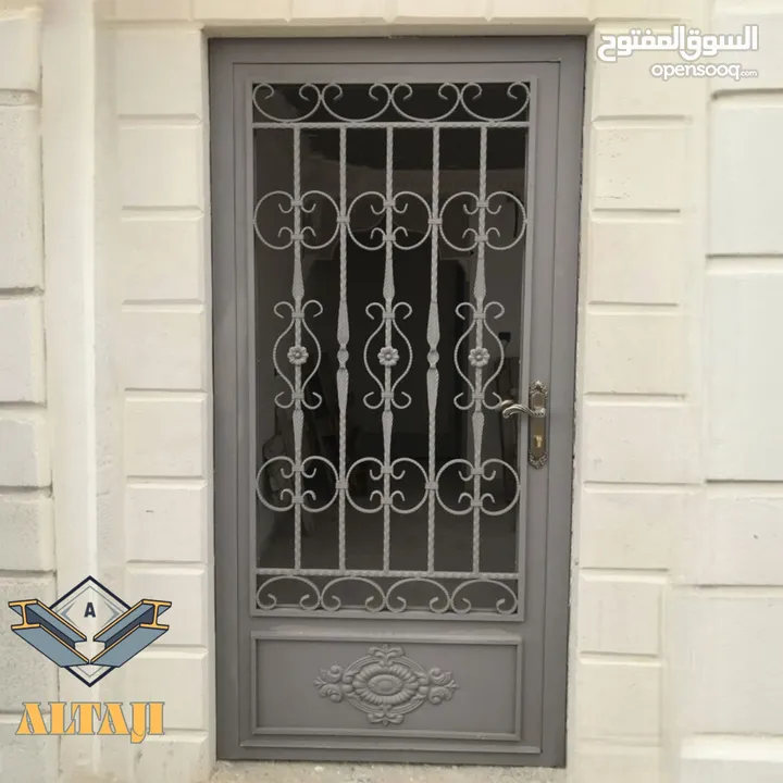 التاجي لجميع أنواع الحدادة والصيانة والدهان بأعلى جودة ومتانة لا تضاهى.