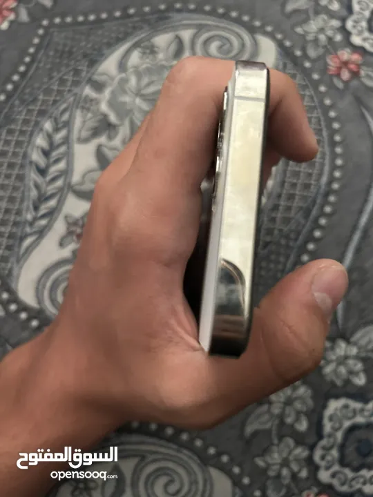 ايفون 12 برو